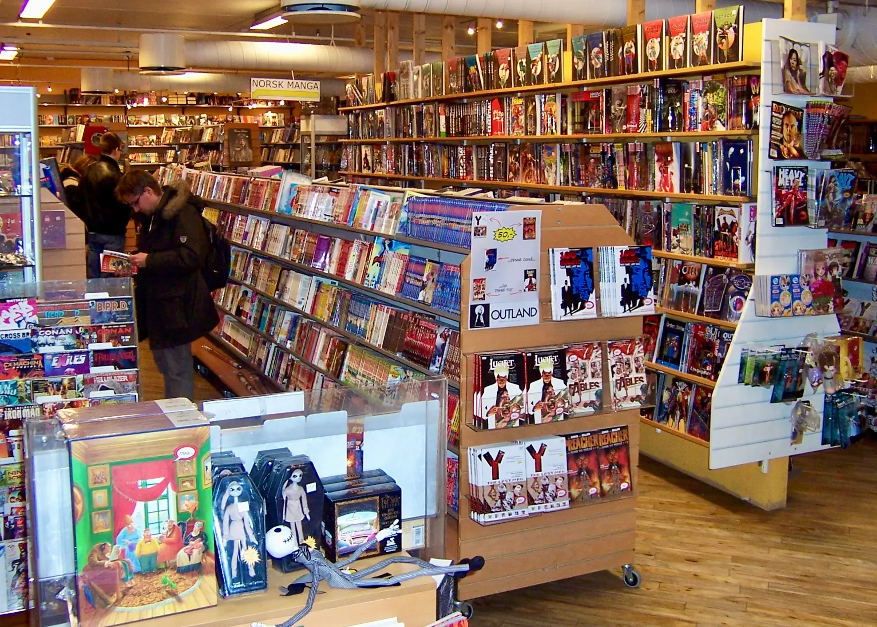 ComicsPRO Survey Reveals Drop in Comic Shop Sales in 2023