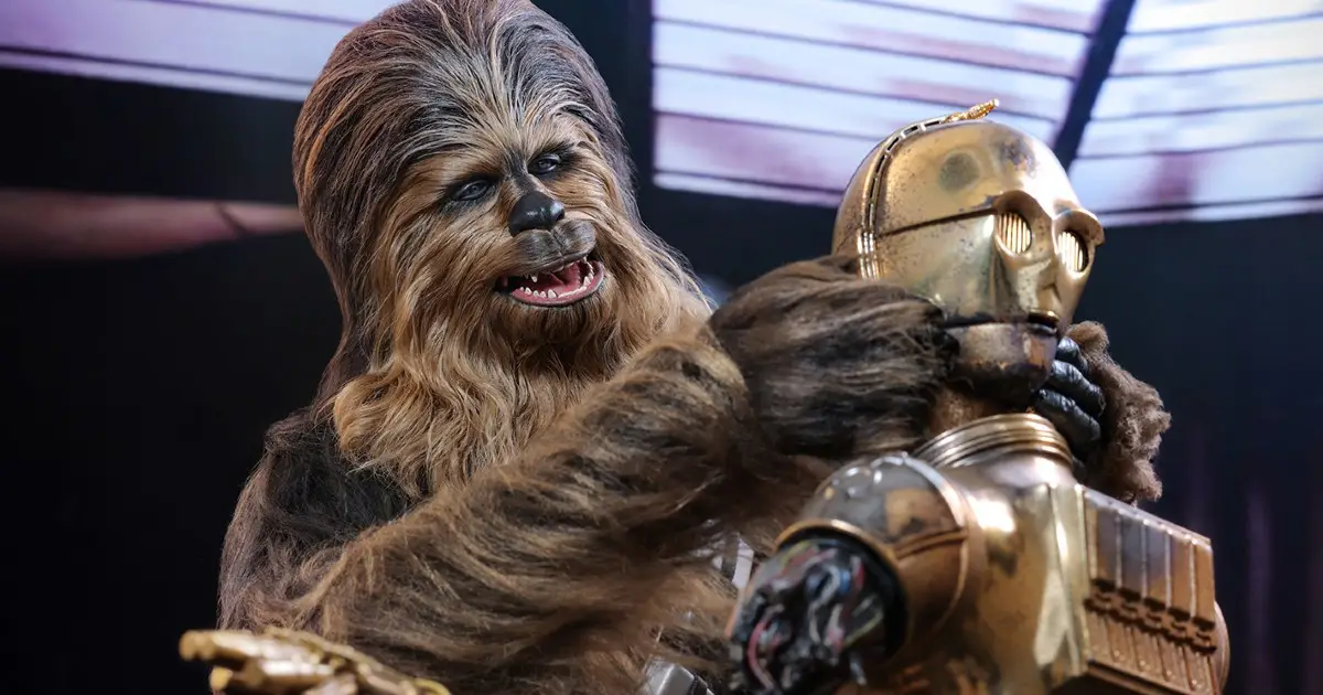 Hot Toys Unveils Deluxe Chewbacca Figure