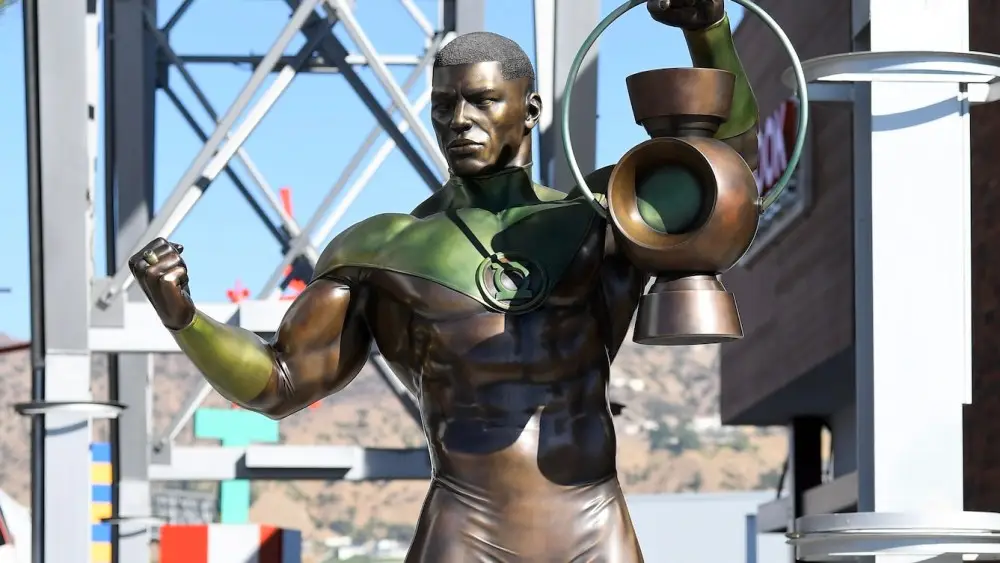 DC introduces John Stewart Green Lantern statue